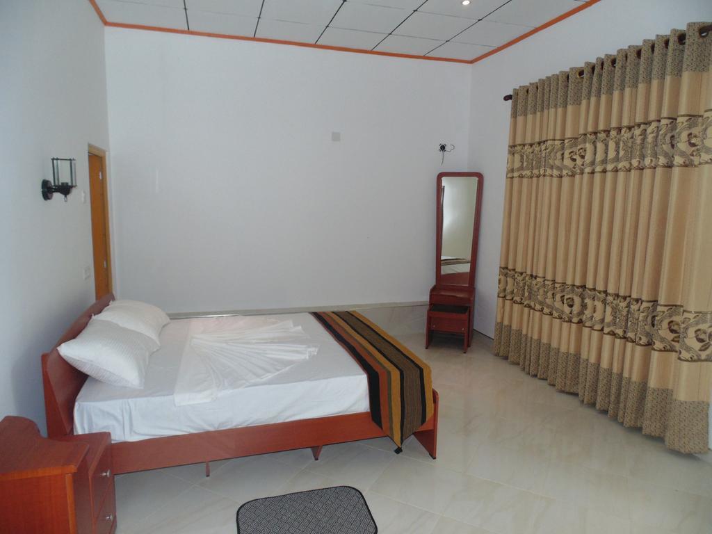 White Eagle Hotel Sigiriya Kamer foto